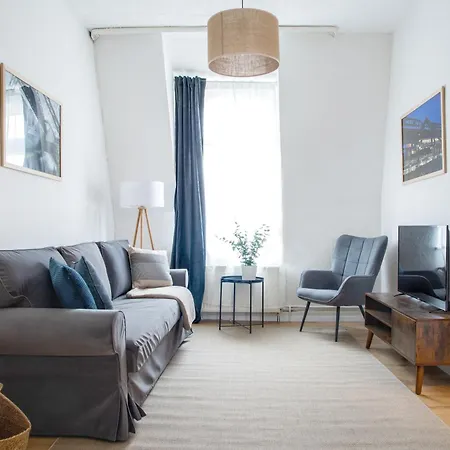 Stayvision Fs43 7 - 1 Schlafzimmer - 4 Gaeste - Wlan شقة